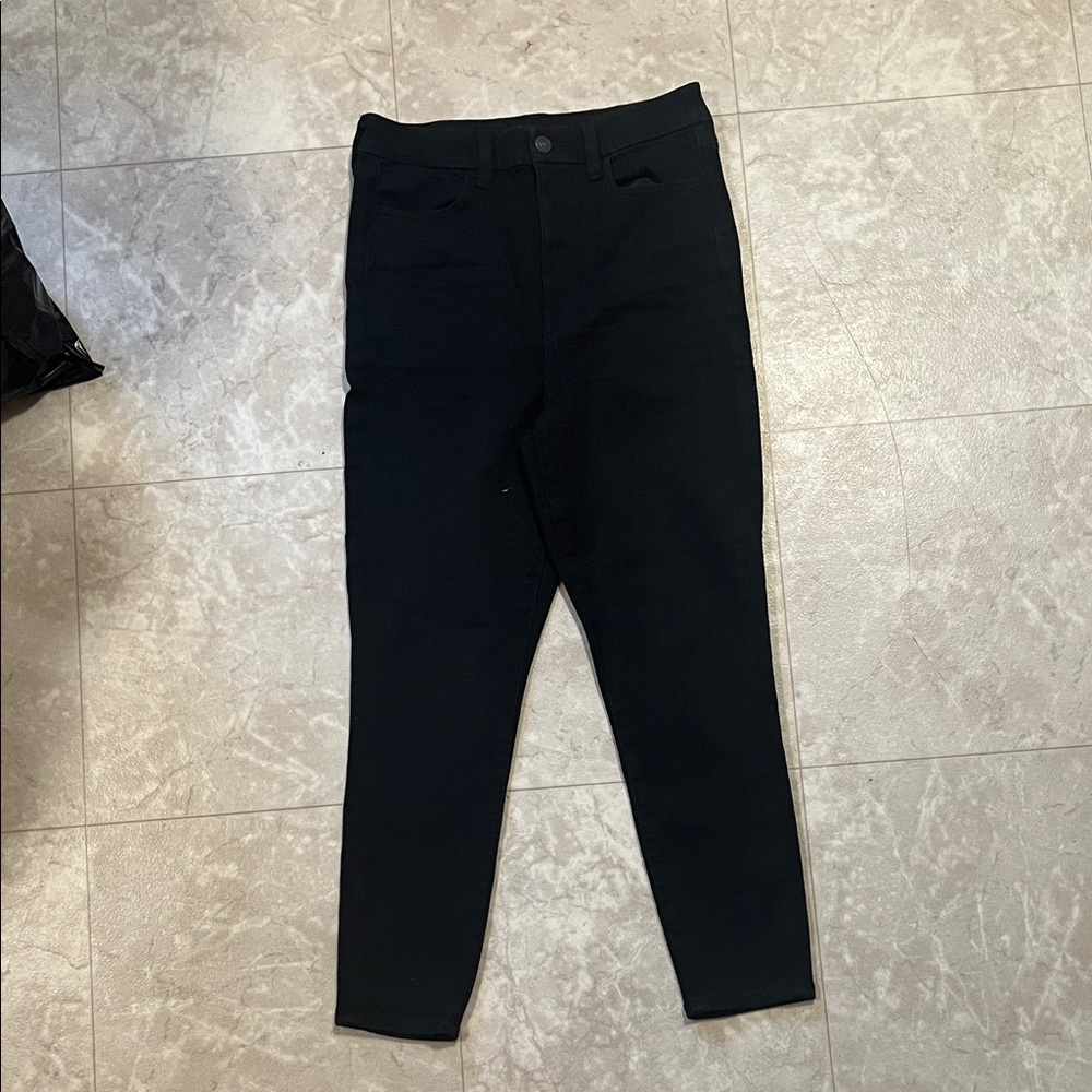 American Eagle Black Skinny jeans